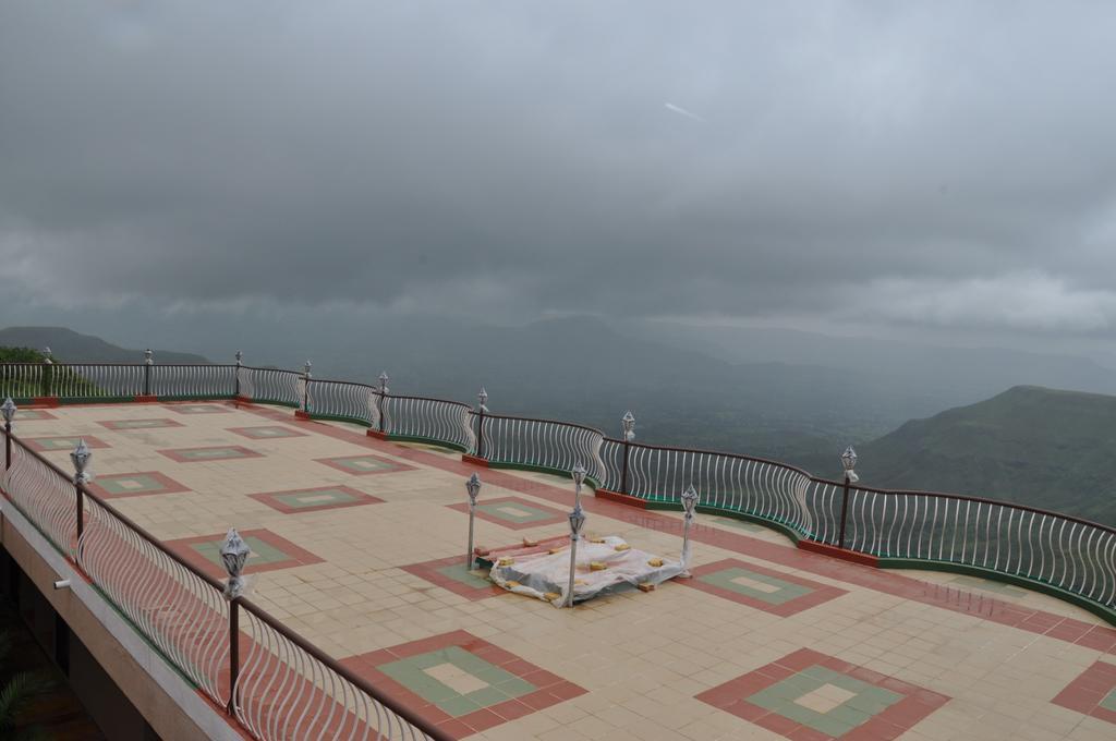 Hotel Raval Bunglow Panchgani Exterior foto